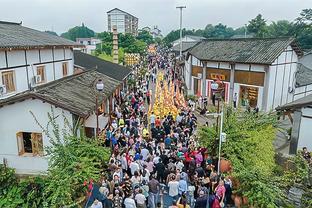 今日快船客场对阵灰熊 鲍威尔因右脚踝扭伤缺阵